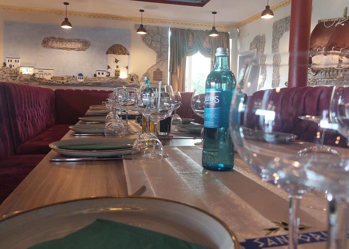 012.-Restaurant-Santorini-Wolfsburg-Gyros-Salat-Ouzo-Souflaki-Biergarten-guenstig-Grillplatte-Wein